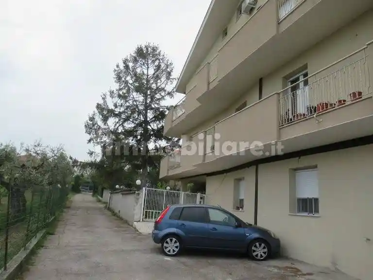 Appartamento in affitto a Pescara