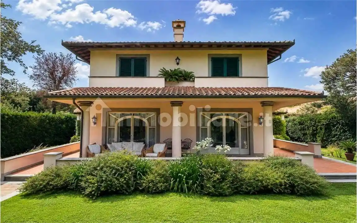 Villa in affitto a Forte dei Marmi