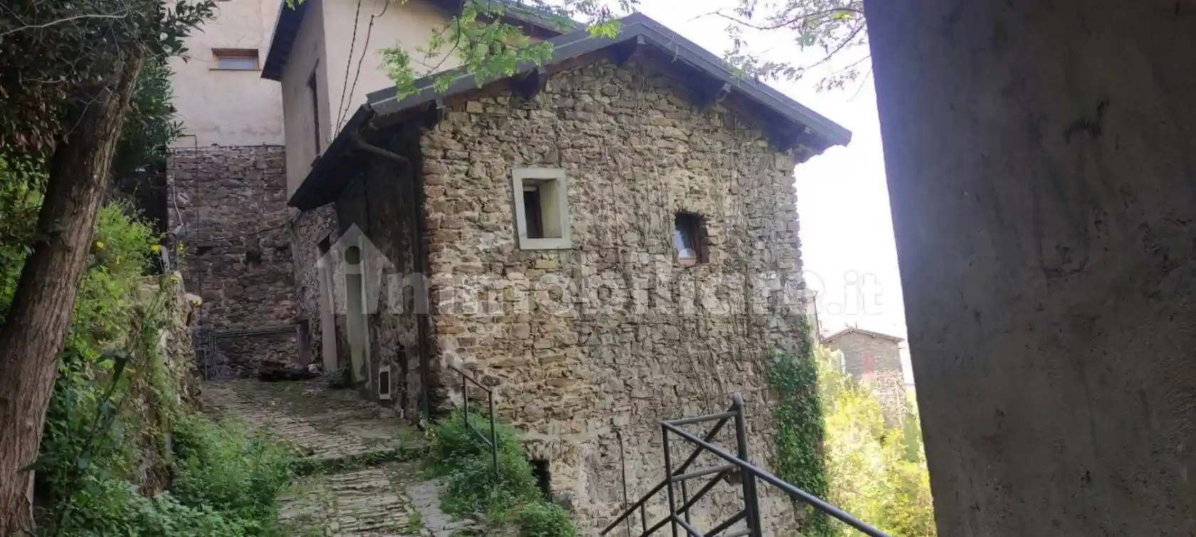 Appartamento in vendita a Apricale