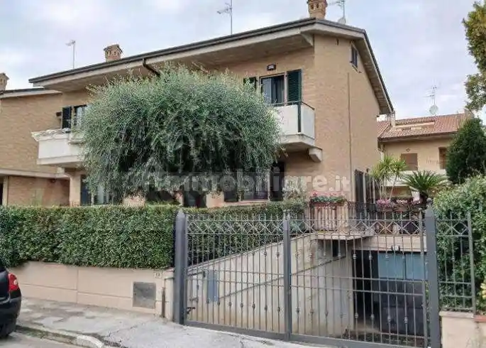 Villetta a schiera in vendita a Montecosaro