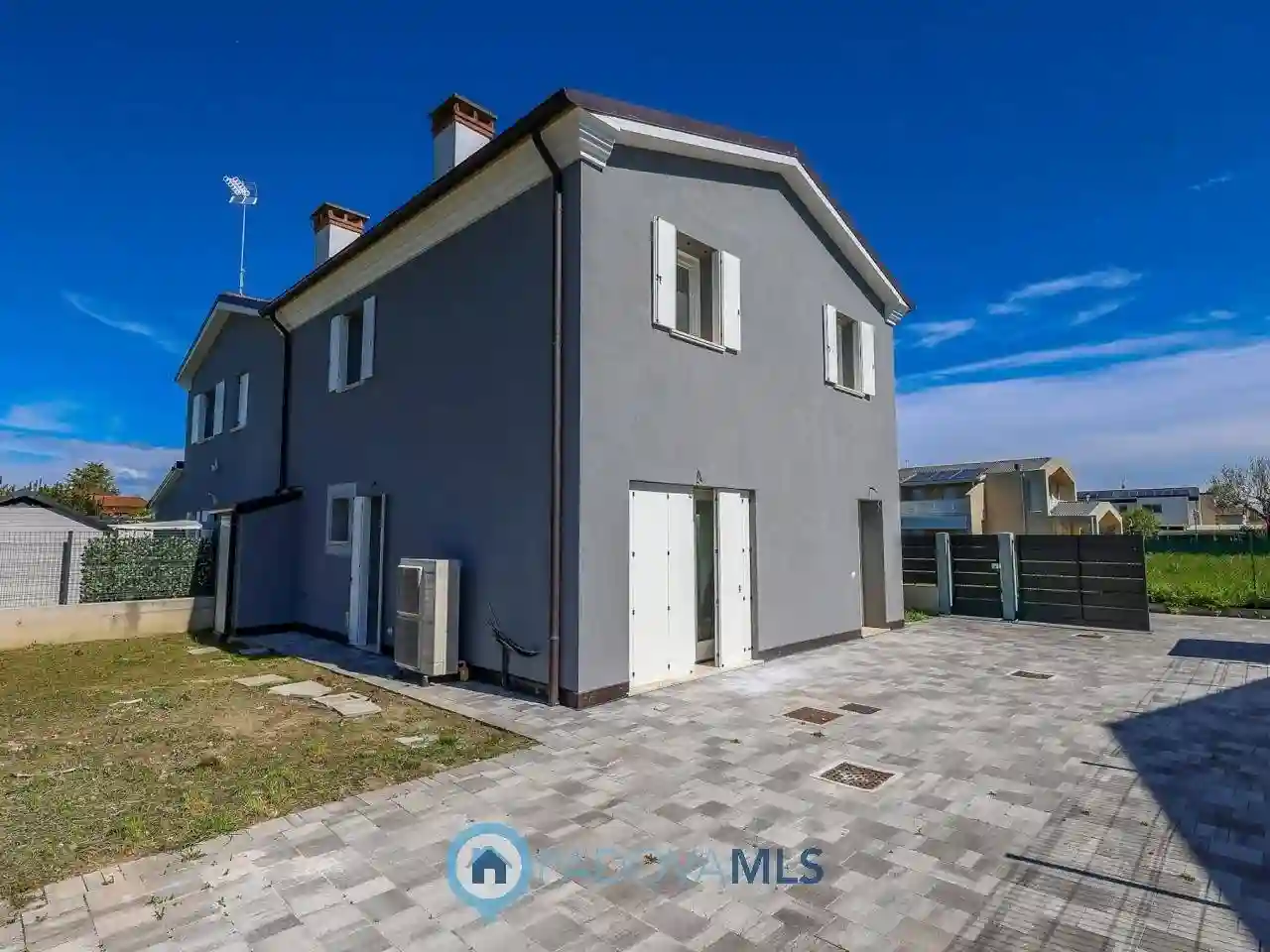 Villa - foto 3