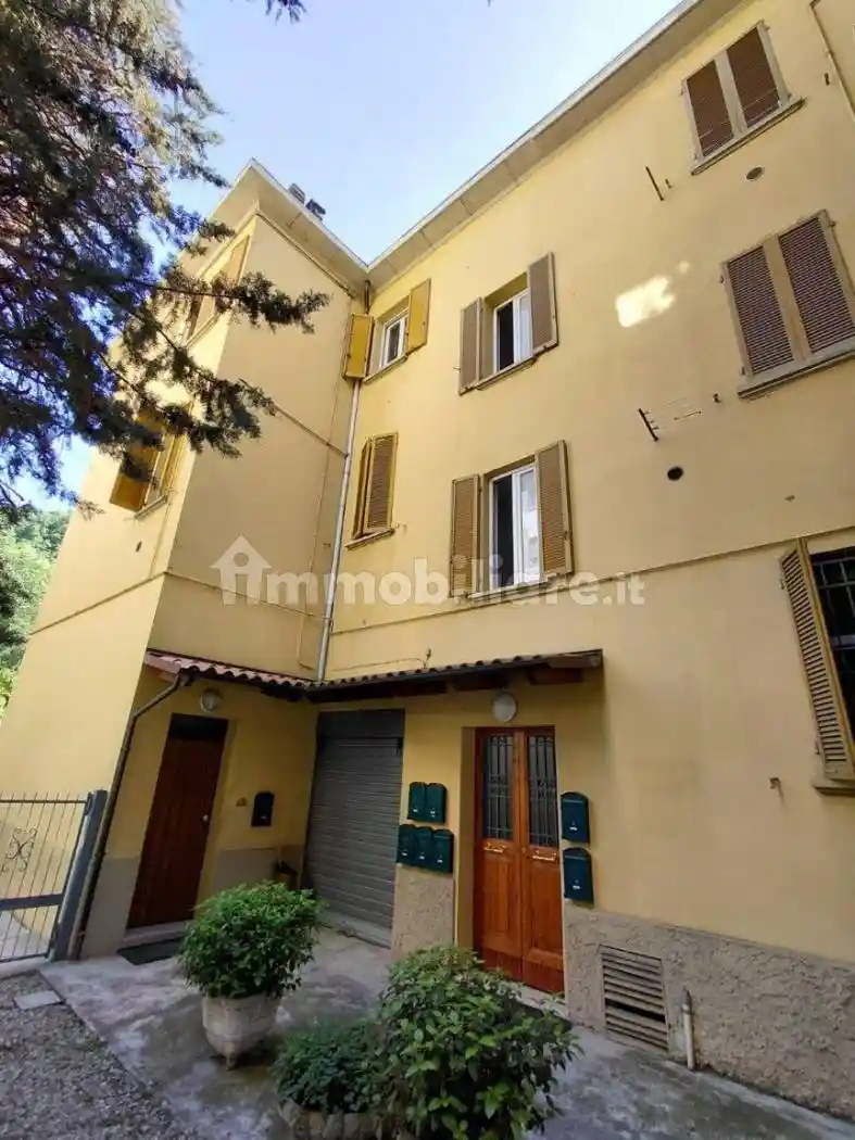 Appartamento in vendita a Casalecchio di Reno
