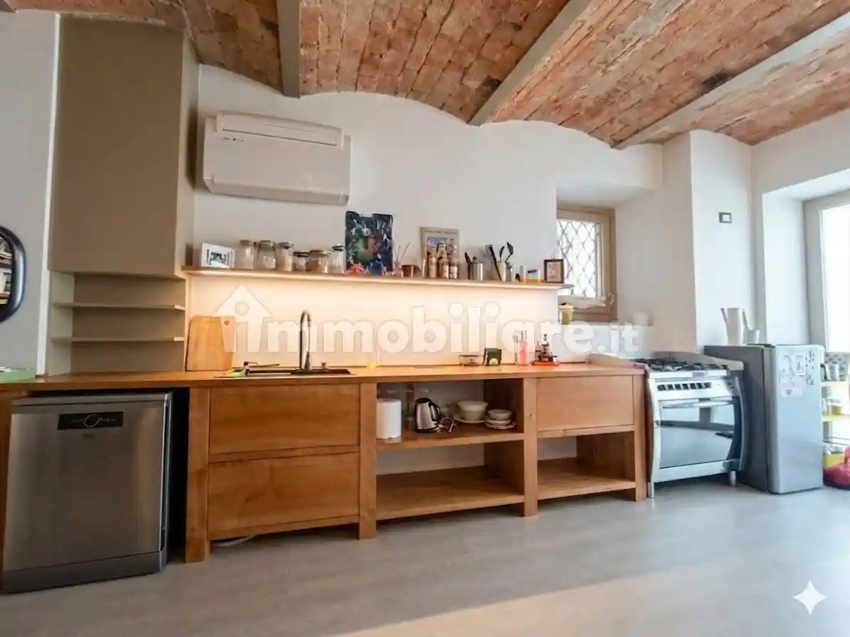 Appartamento in vendita a Brescia