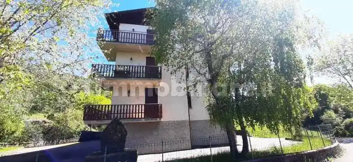 Appartamento in vendita a Zogno