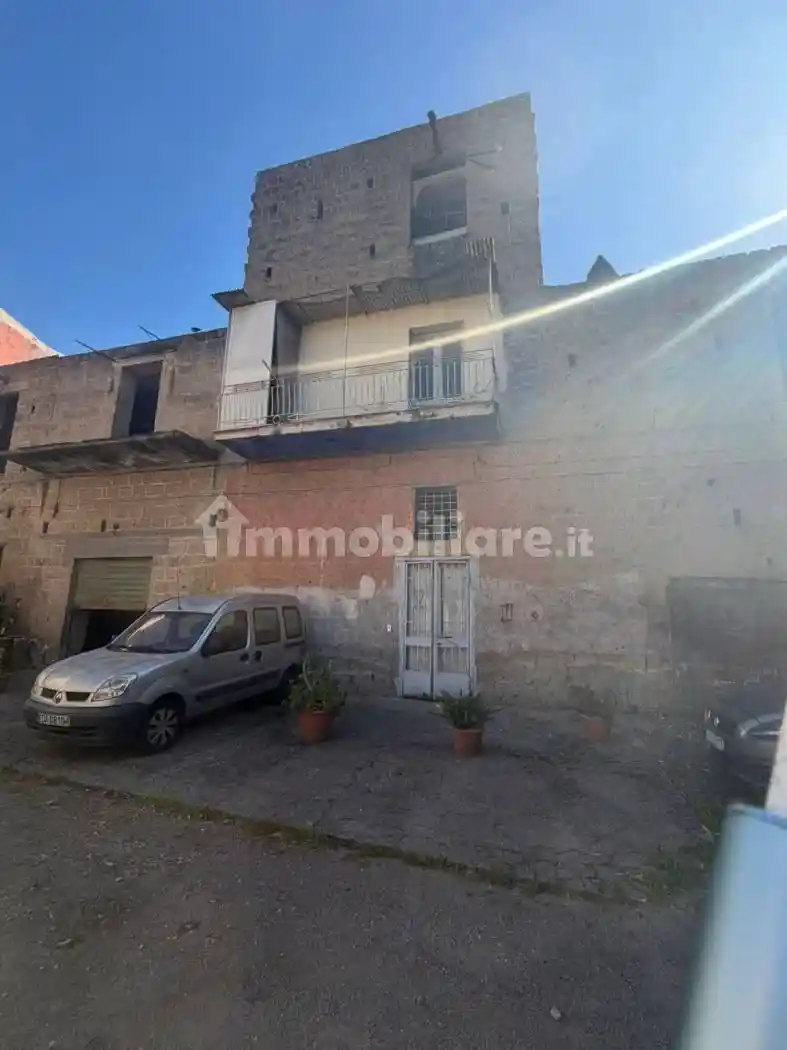 Appartamento in vendita a Acerra