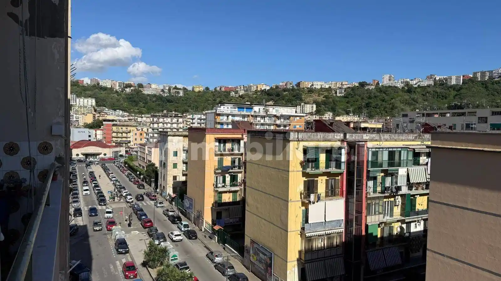 Appartamento in vendita a Napoli