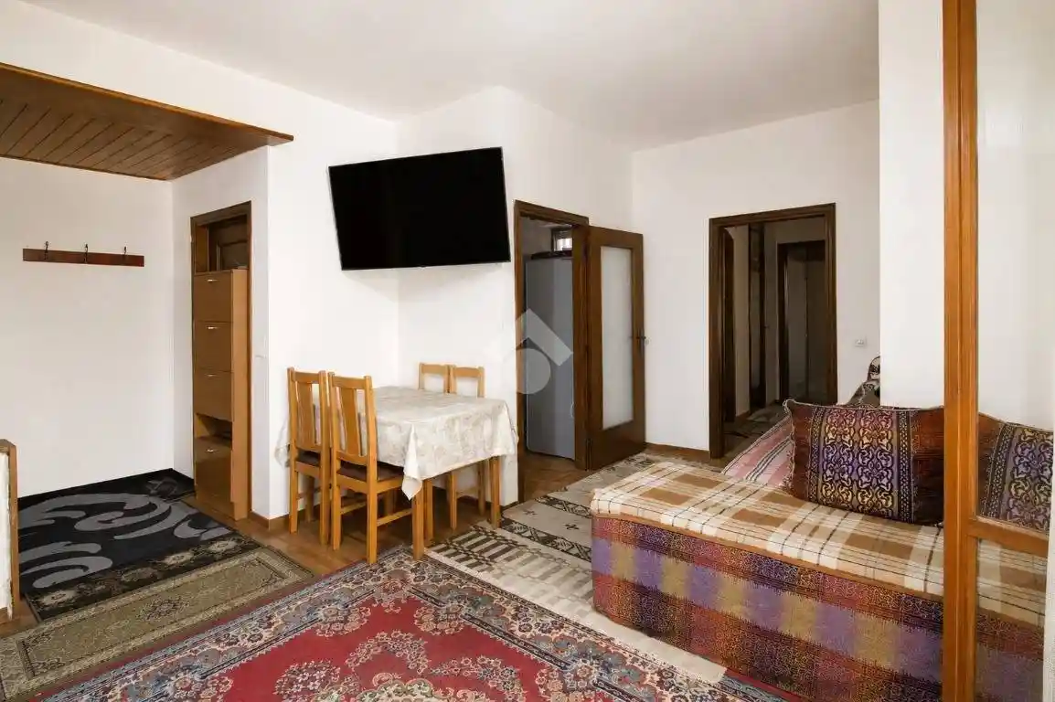 Appartamento in vendita a Cascina