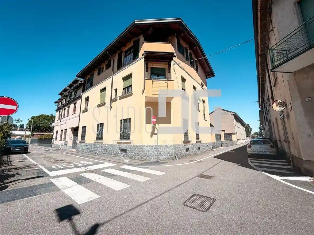 Appartamento in vendita a Cesano Maderno