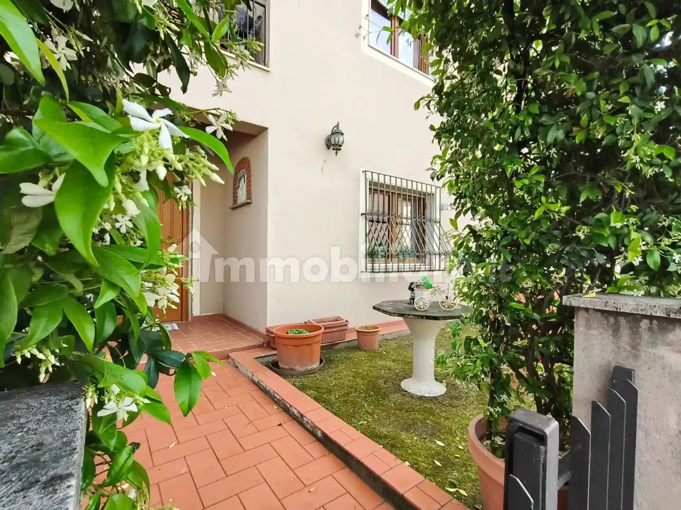 Casa indipendente in vendita a Quarrata