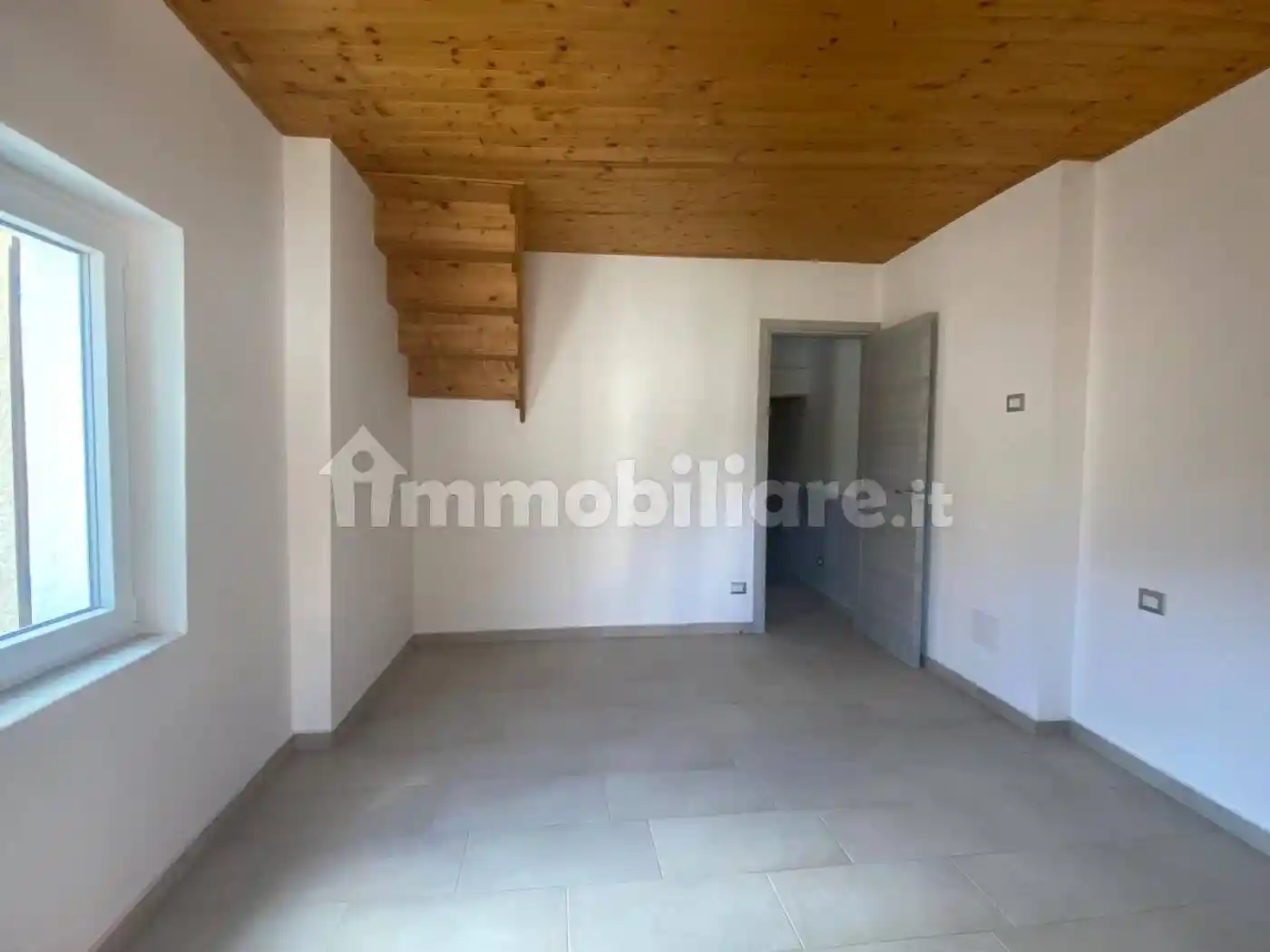 Casa indipendente in vendita a Marzio