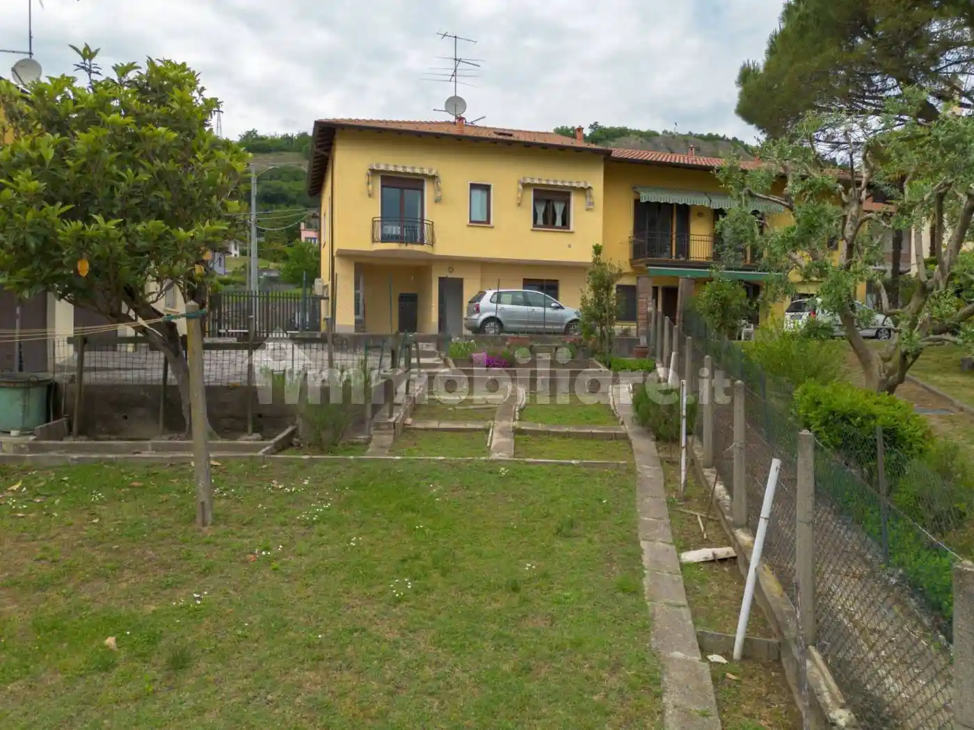 Villa in vendita a Caravate