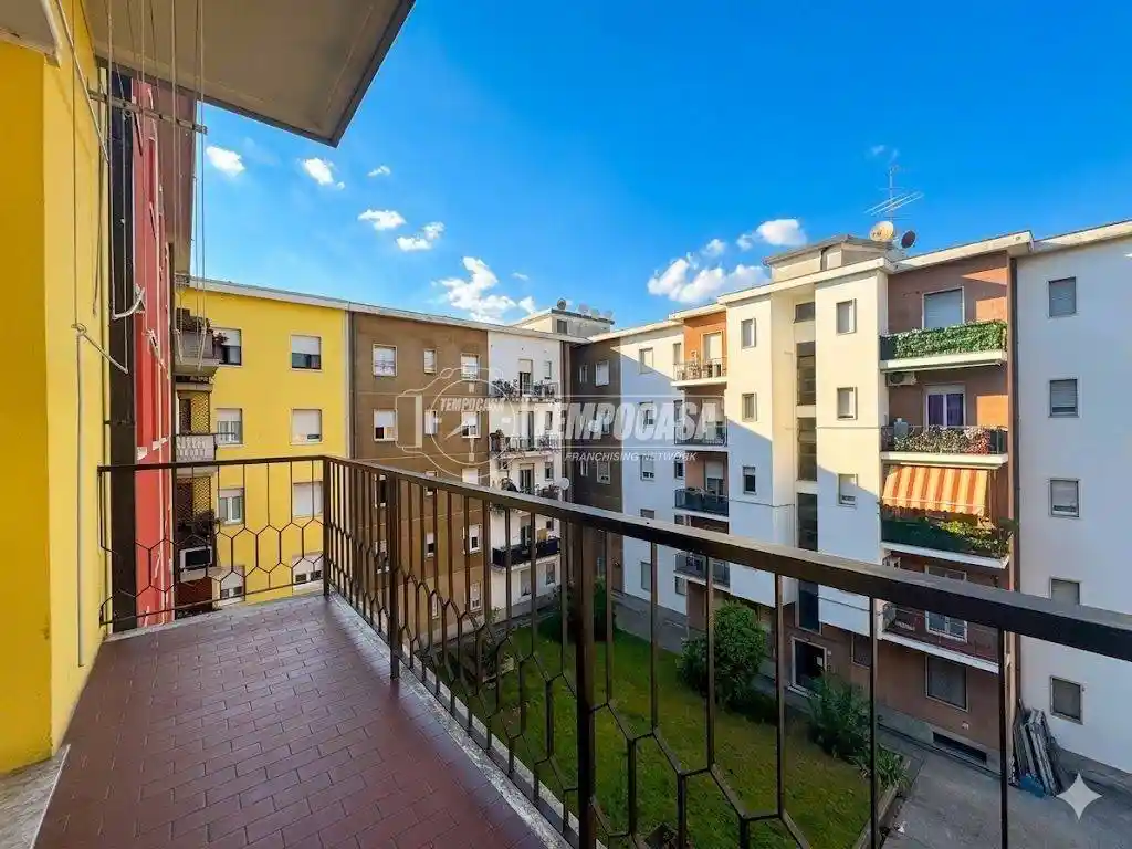 Appartamento in affitto a Brescia