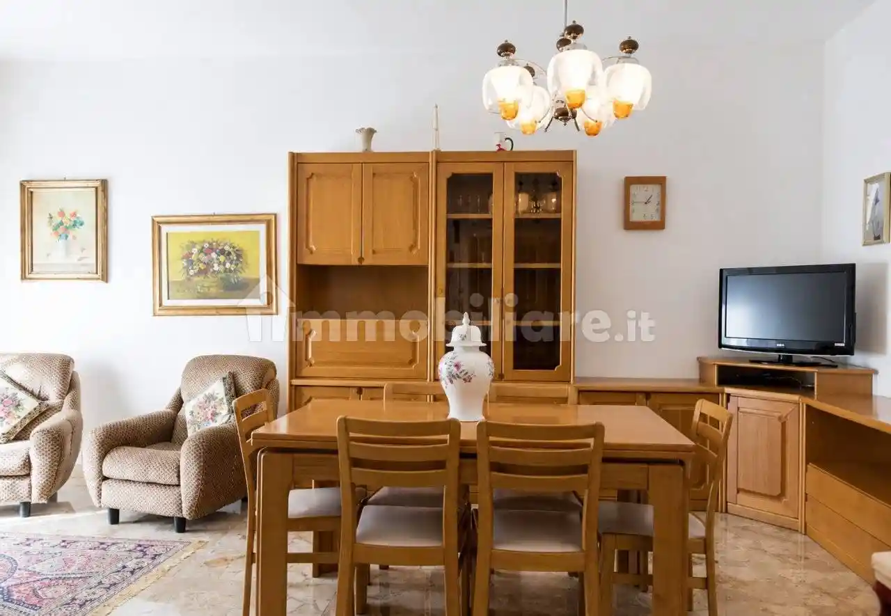 Appartamento in vendita a Jesi