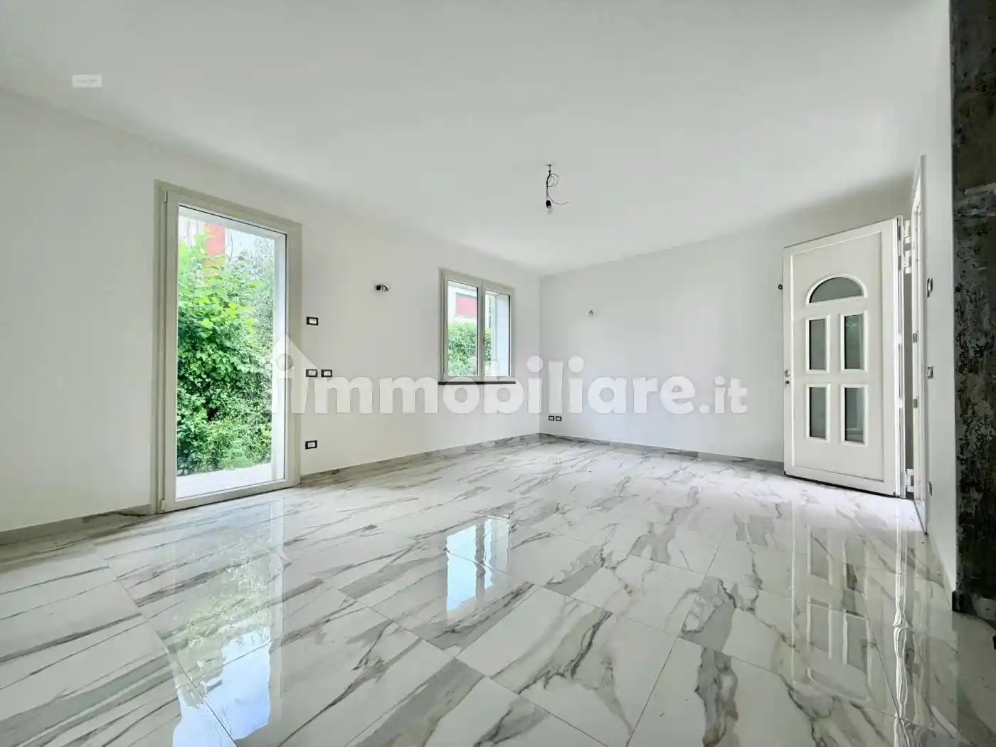 Appartamento in vendita a Lucca