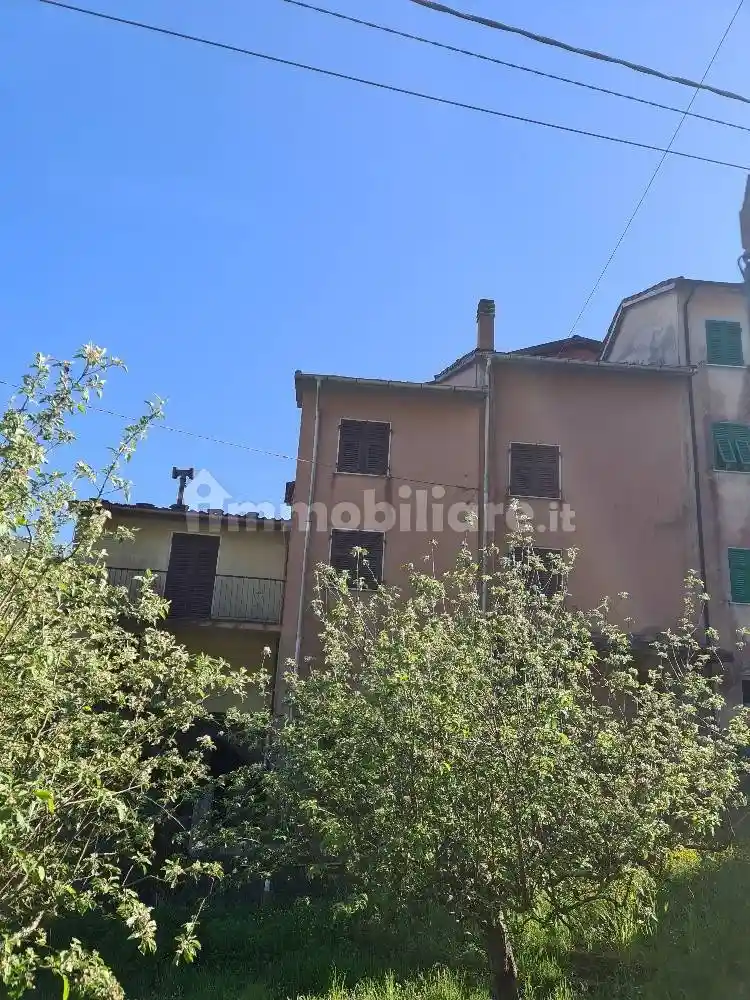 Casa indipendente in vendita a Riccò del Golfo di Spezia