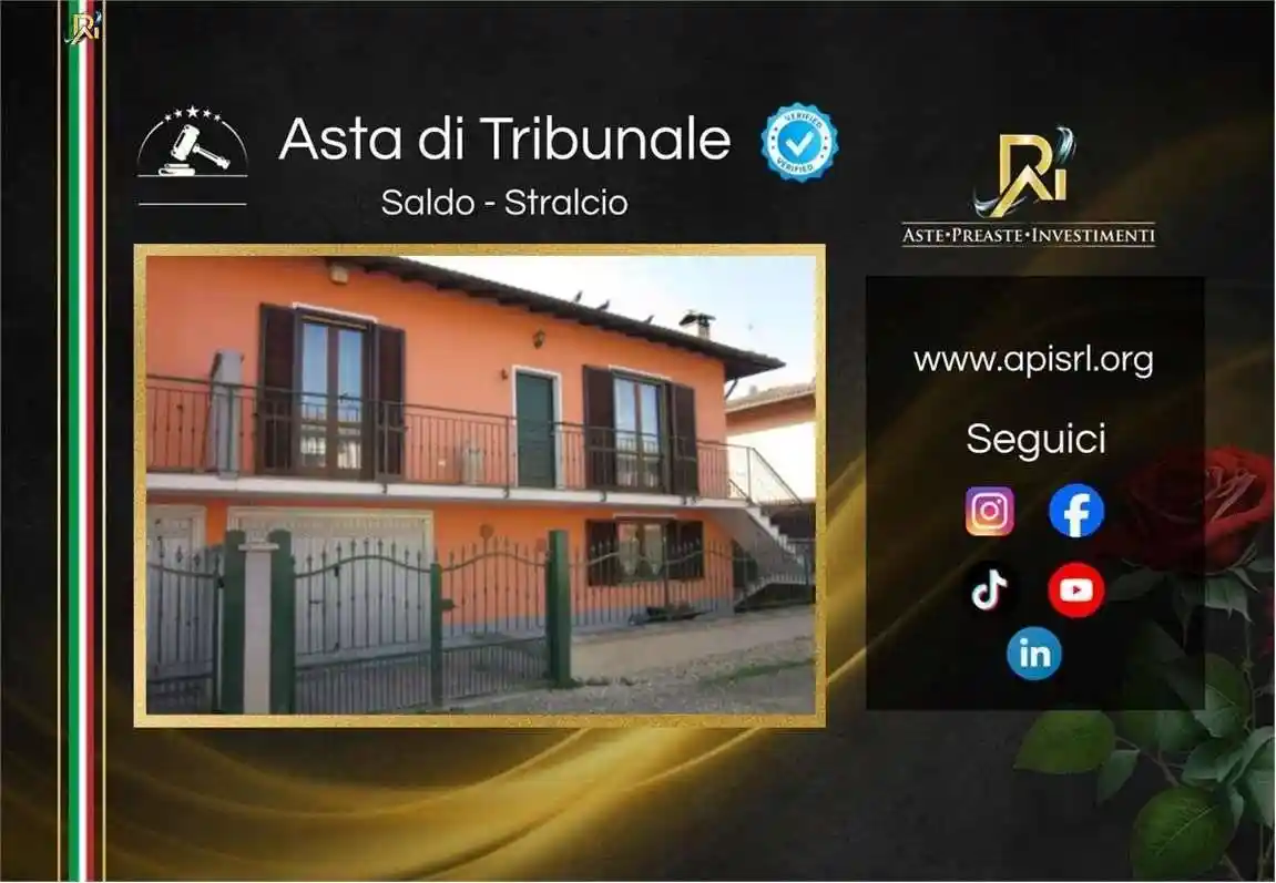 Villetta a schiera in vendita a Dorno