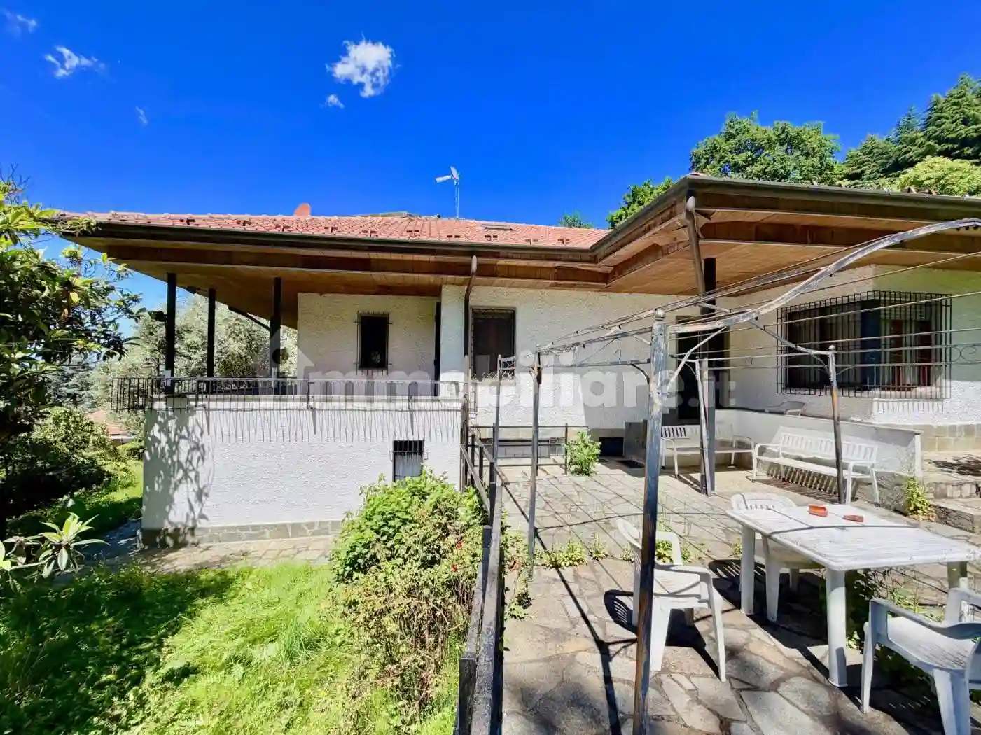 Villa - foto 2