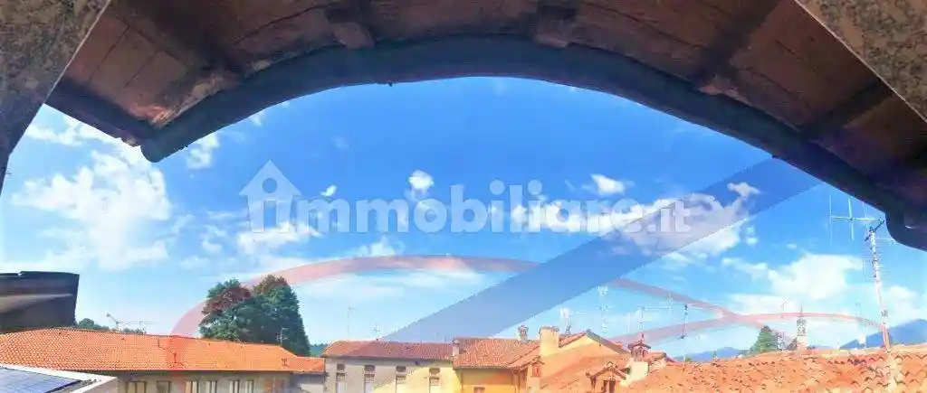 Casa indipendente in vendita a Oggiono