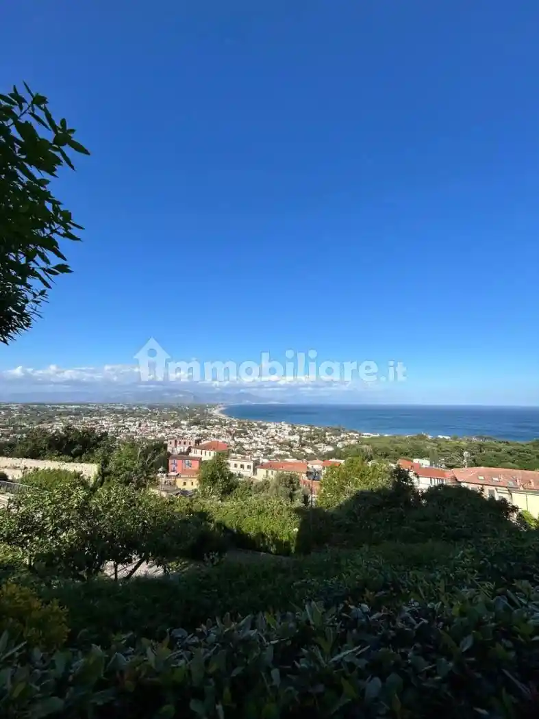 Appartamento in vendita a San Felice Circeo