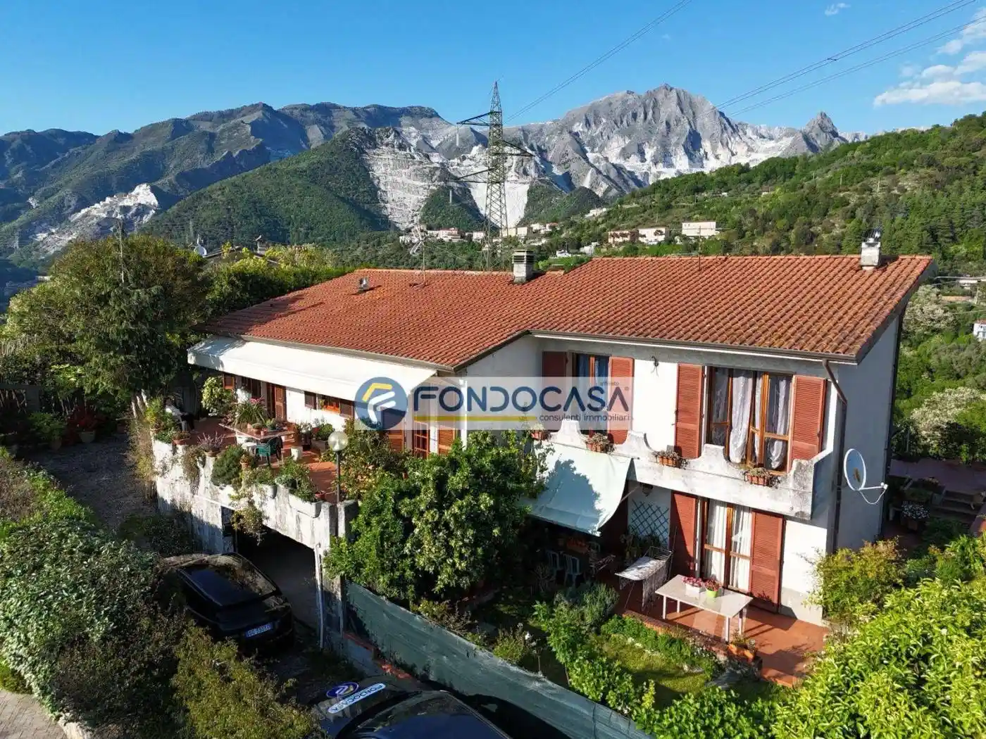 Villa in vendita a Carrara