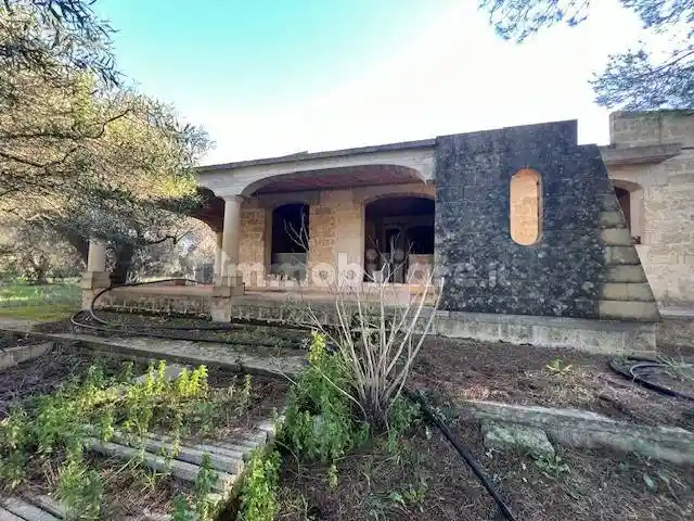 Villa in vendita a Mesagne