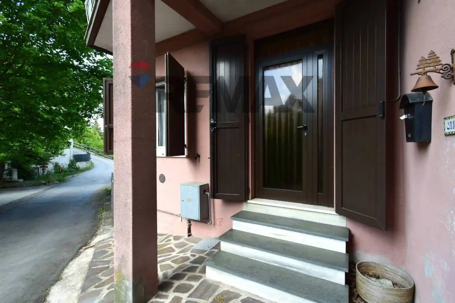 Casa indipendente in vendita a Terenzo