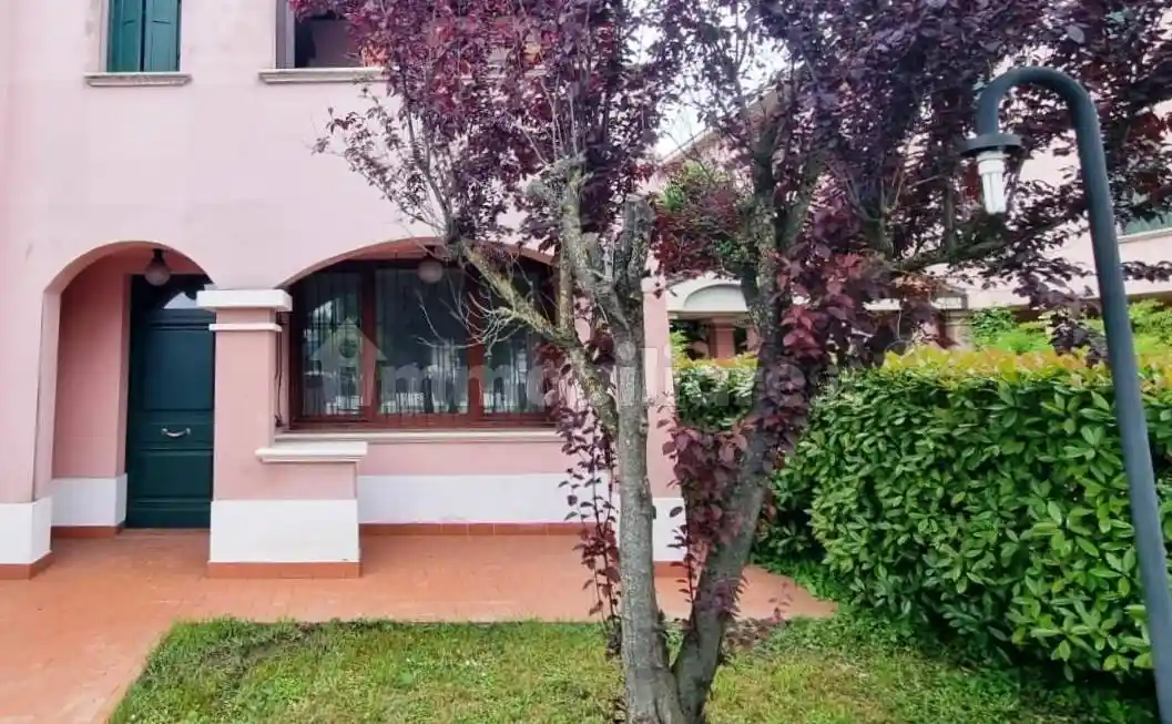 Appartamento in vendita a Rolo