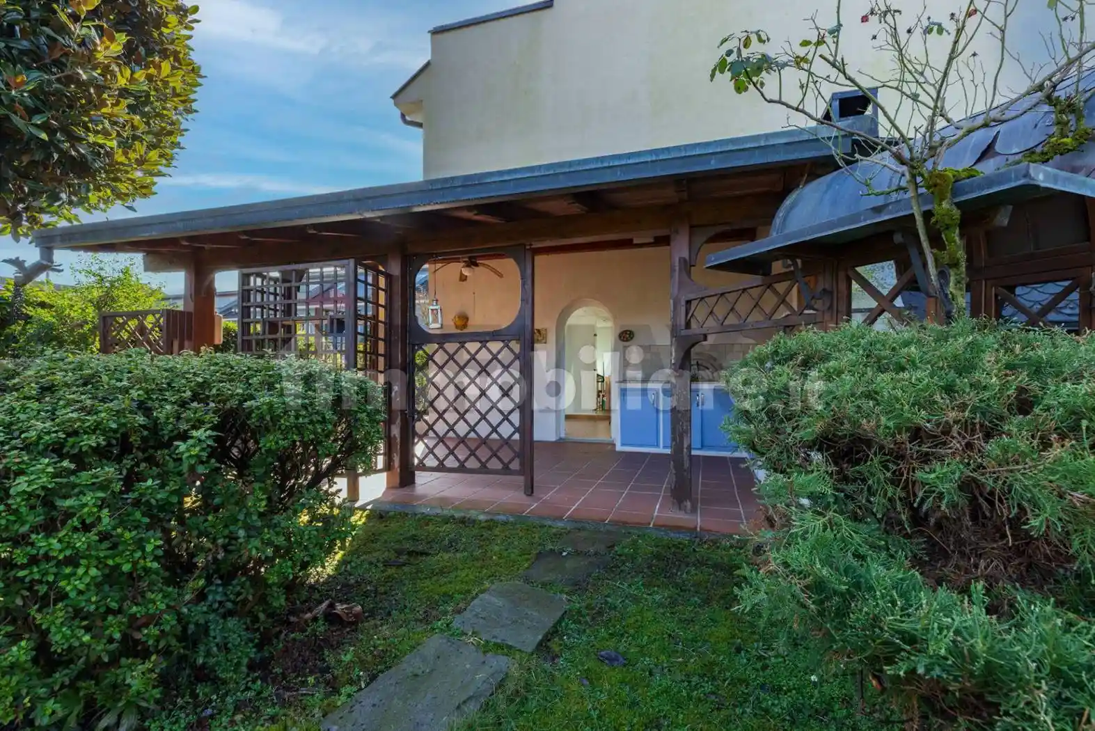 Villa in vendita a Castelletto Sopra Ticino