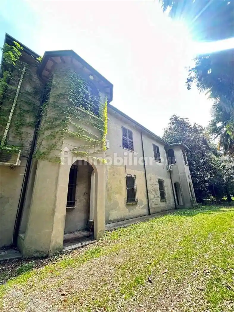 Villa in vendita a Alfonsine