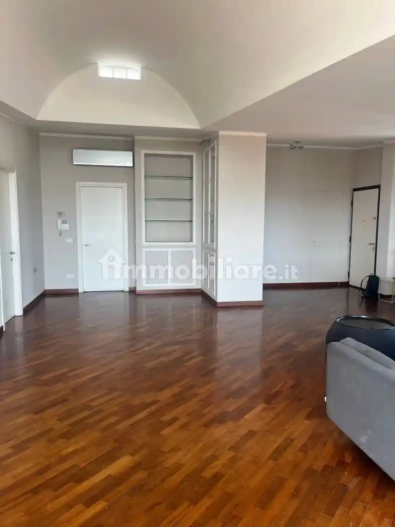 Appartamento in affitto a Gallarate