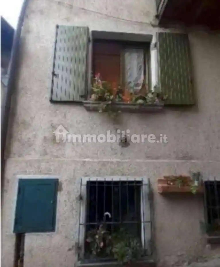 Casa indipendente in vendita a Pezzaze