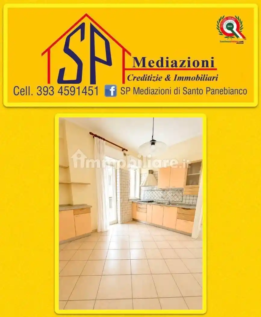 Appartamento in vendita a Acireale