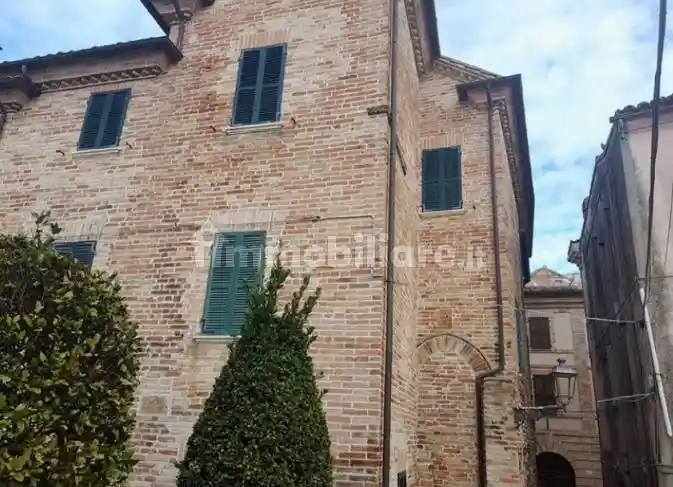 Villa in vendita a Montedinove