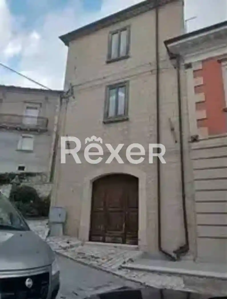Casa indipendente in vendita a Morrone del Sannio
