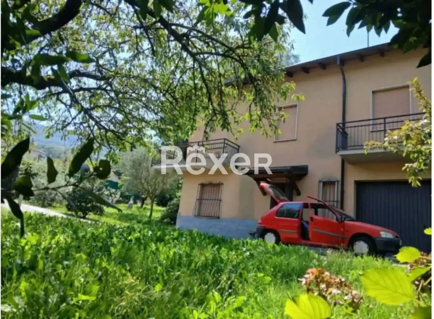 Villa in vendita a Orino