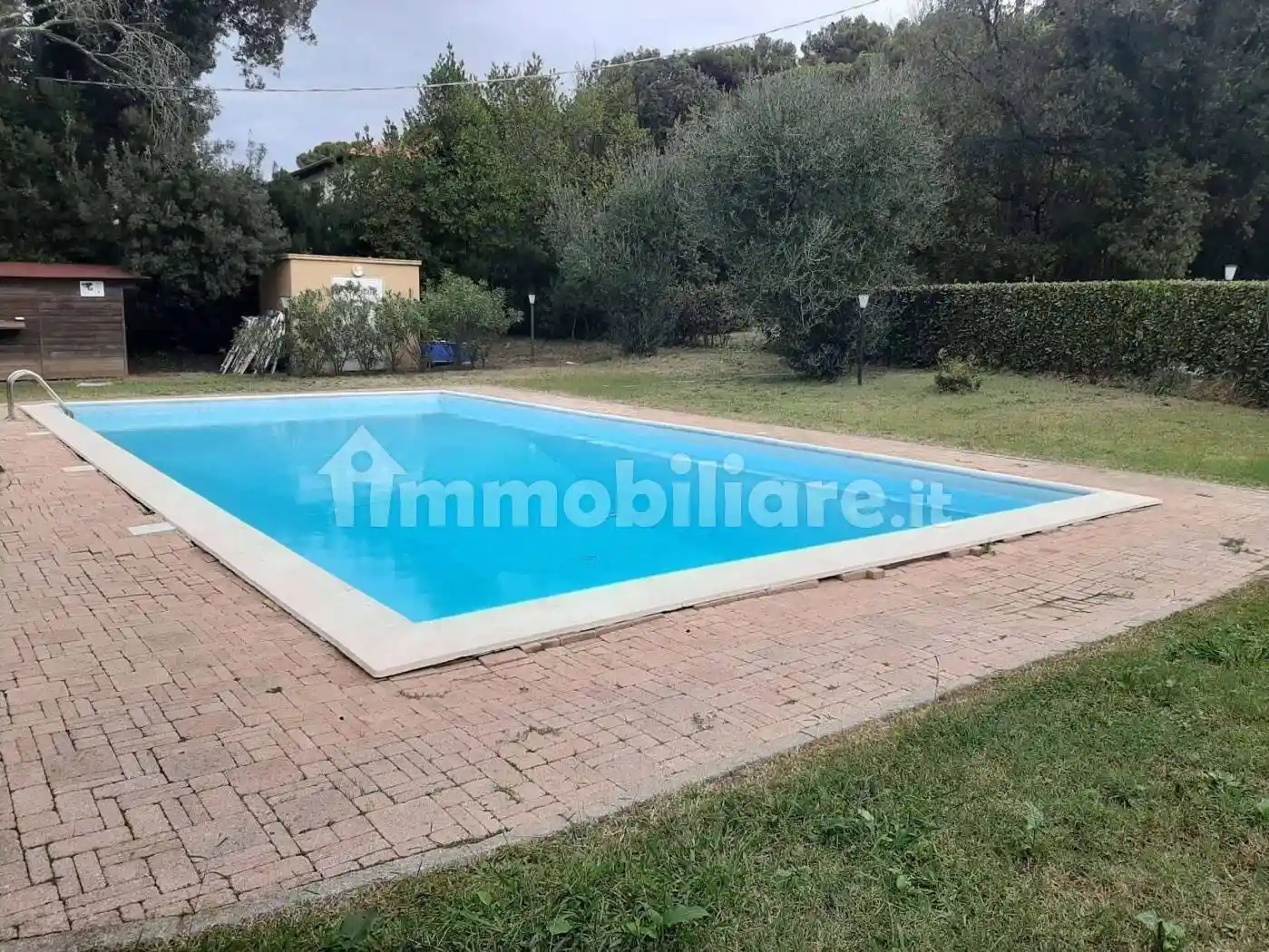 Appartamento in vendita a Livorno