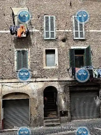 Appartamento in vendita a Cave