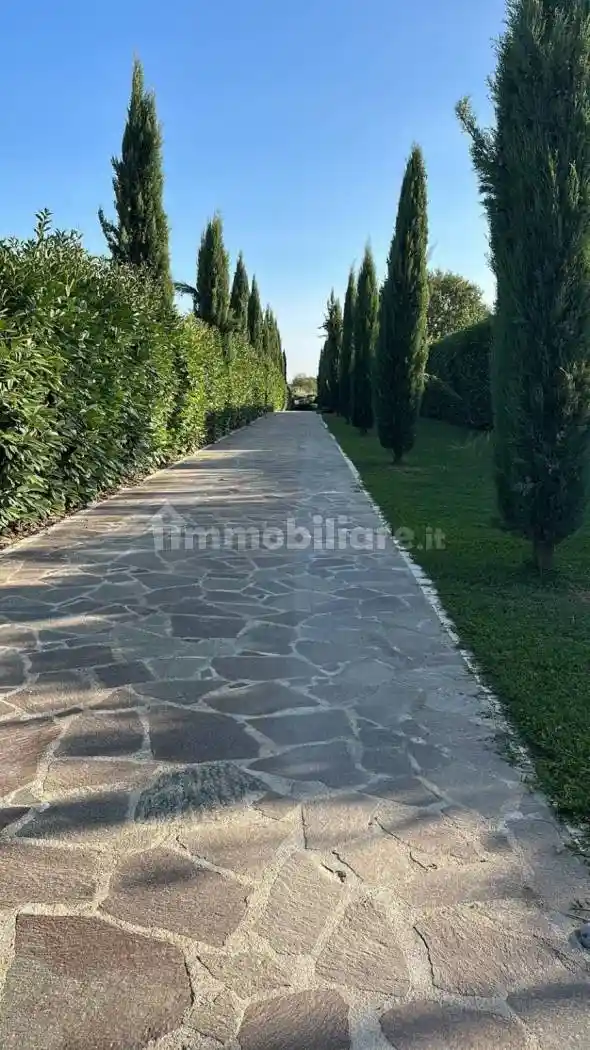 Casa indipendente in vendita a Fabrica di Roma