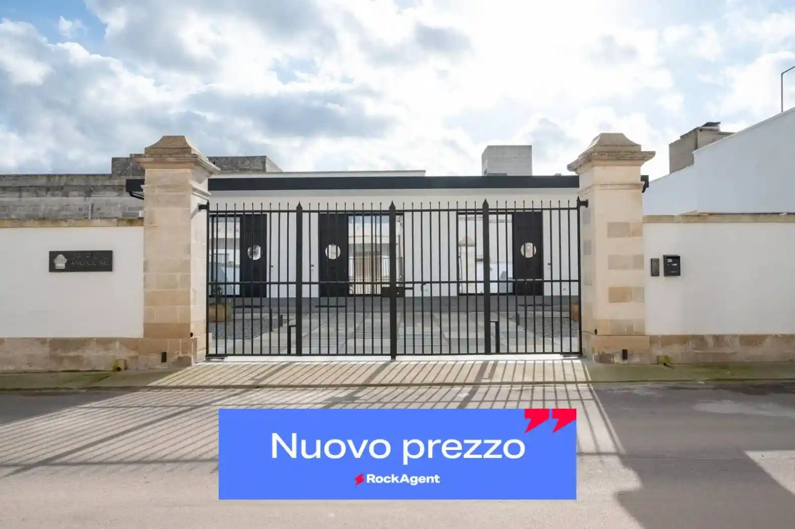 Palazzo - Edificio in vendita a Melendugno