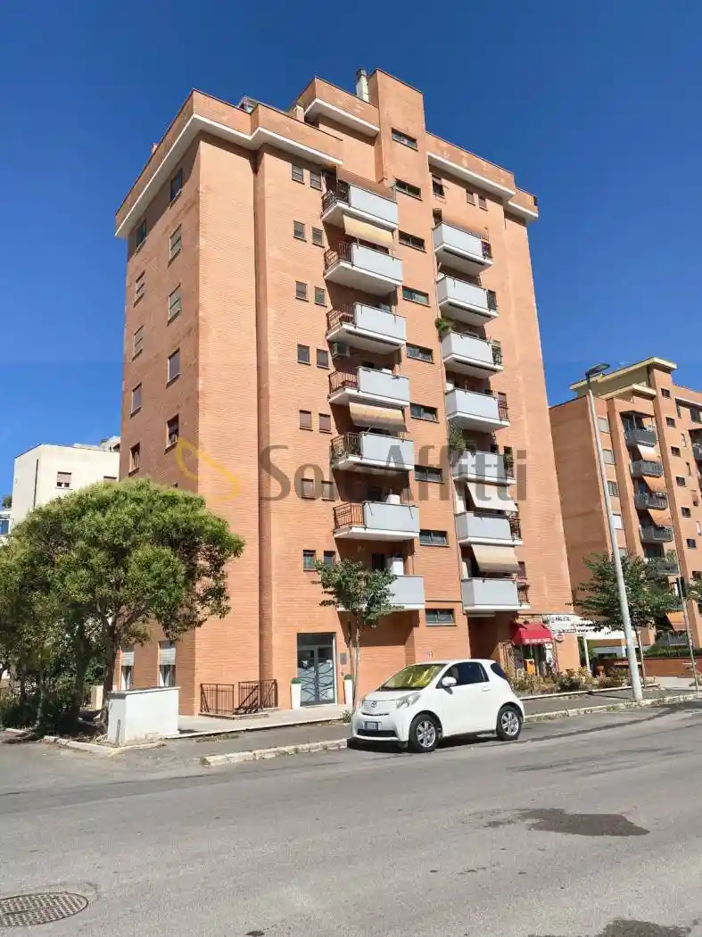 Appartamento in affitto a Pomezia