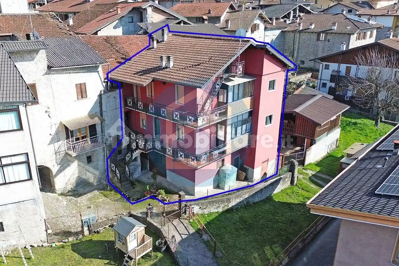 Casa indipendente in vendita a Niardo