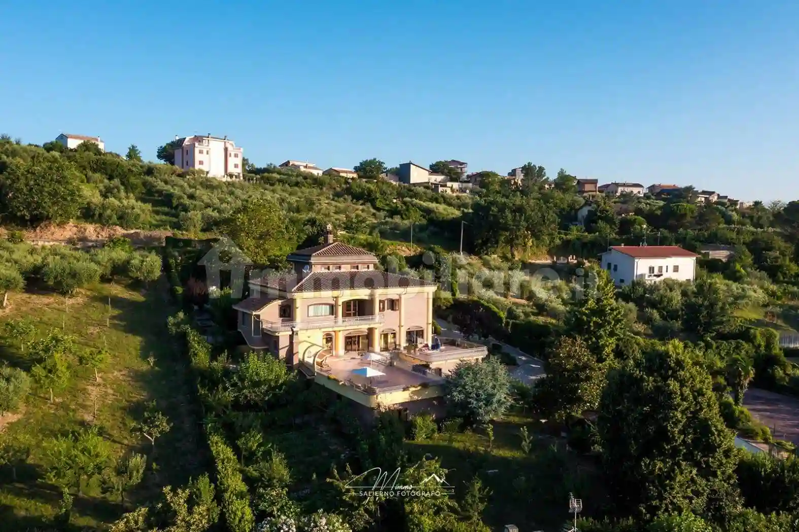 Villa - foto 2