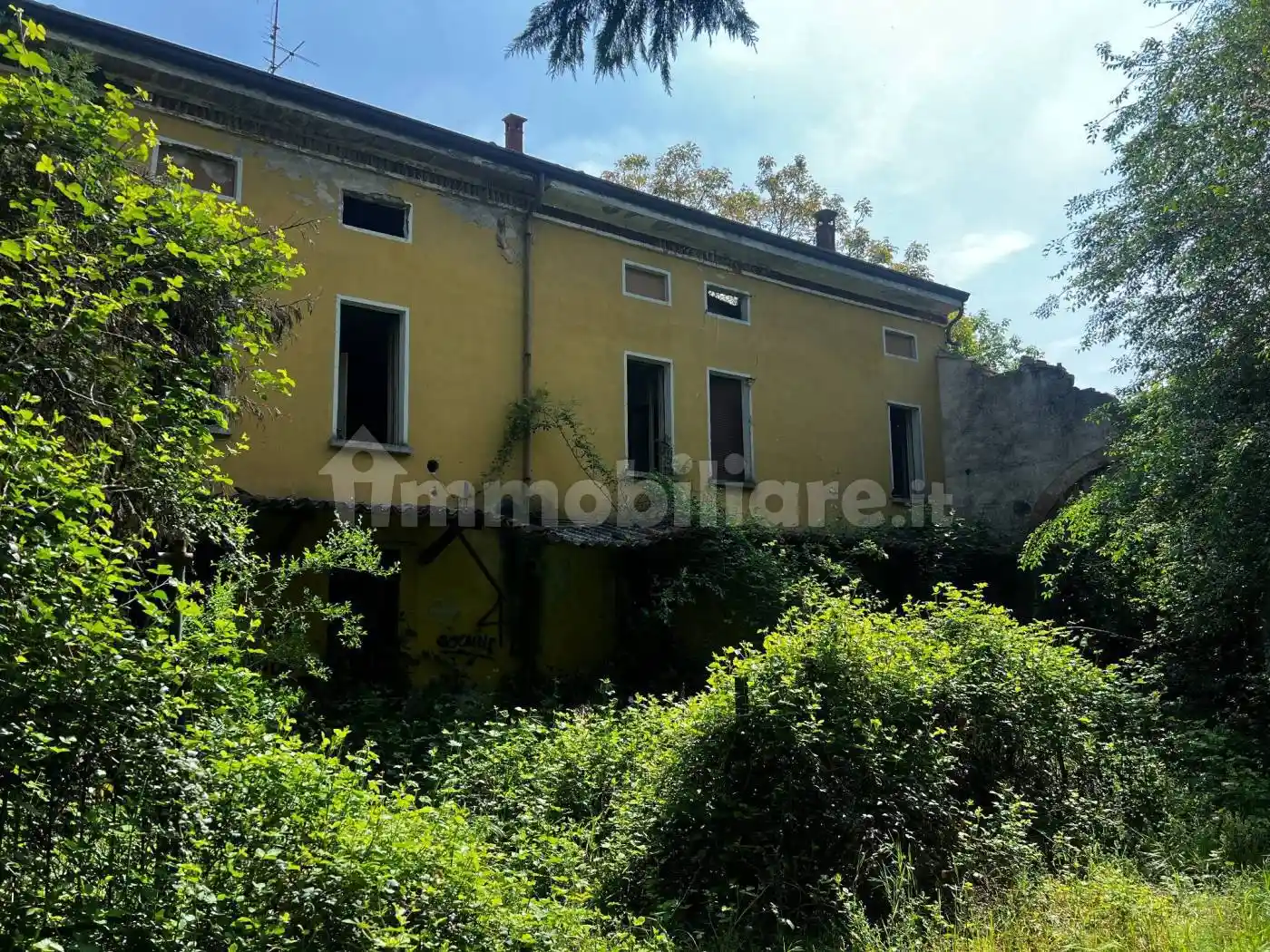 Rustico - Casale in vendita a Bagnolo San Vito