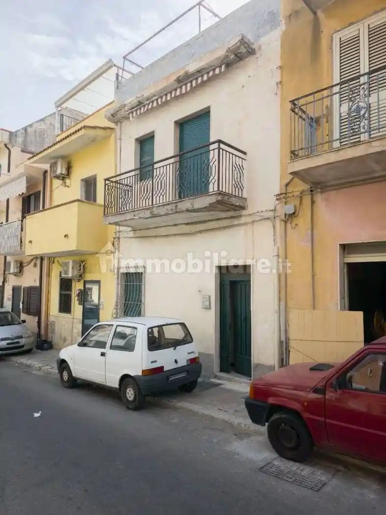 Casa indipendente in vendita a Reggio Calabria