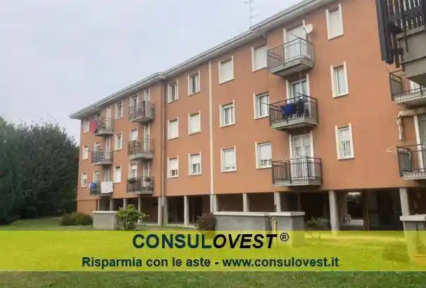 Appartamento in vendita a Lomazzo