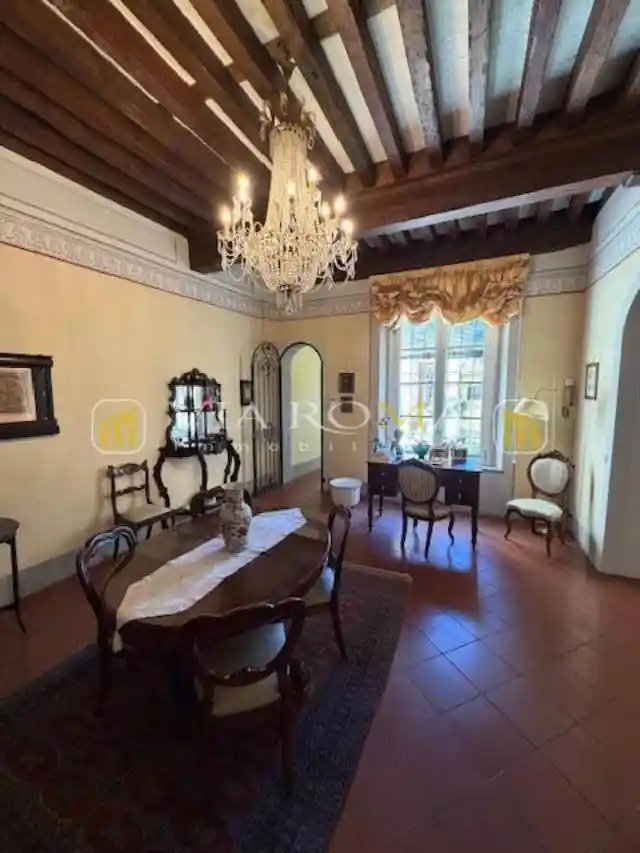 Appartamento in vendita a Lucca