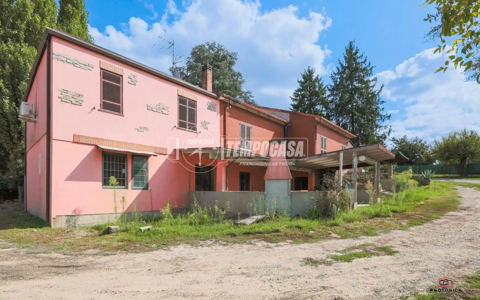 Casa indipendente in vendita a Imola