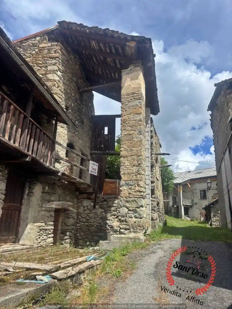 Rustico - Casale in vendita a Doues