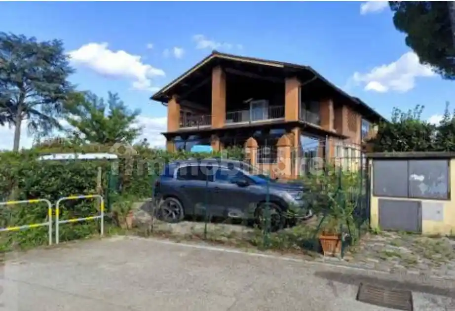 Appartamento in vendita a Prato