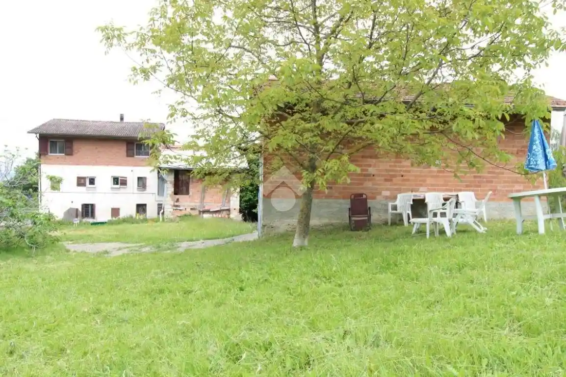 Casa indipendente in vendita a Carpineti